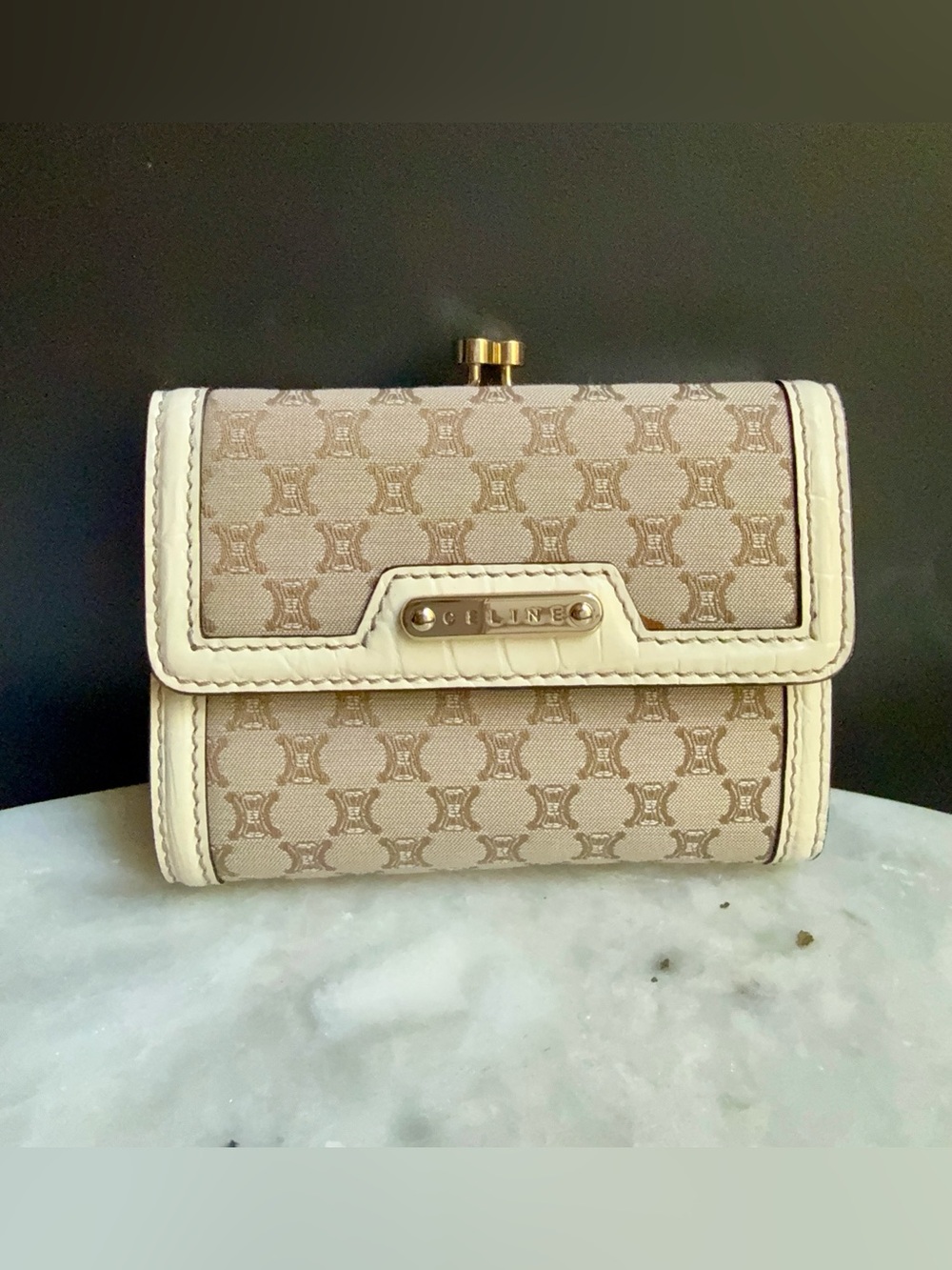 Vintage Celine Macadam Monogram
French Wallet - Cream
Leather Kisslock